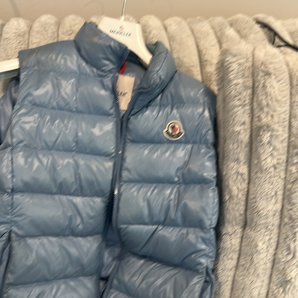Moncler Men's Light Blue Quilted Vest - Picture 6 of 17